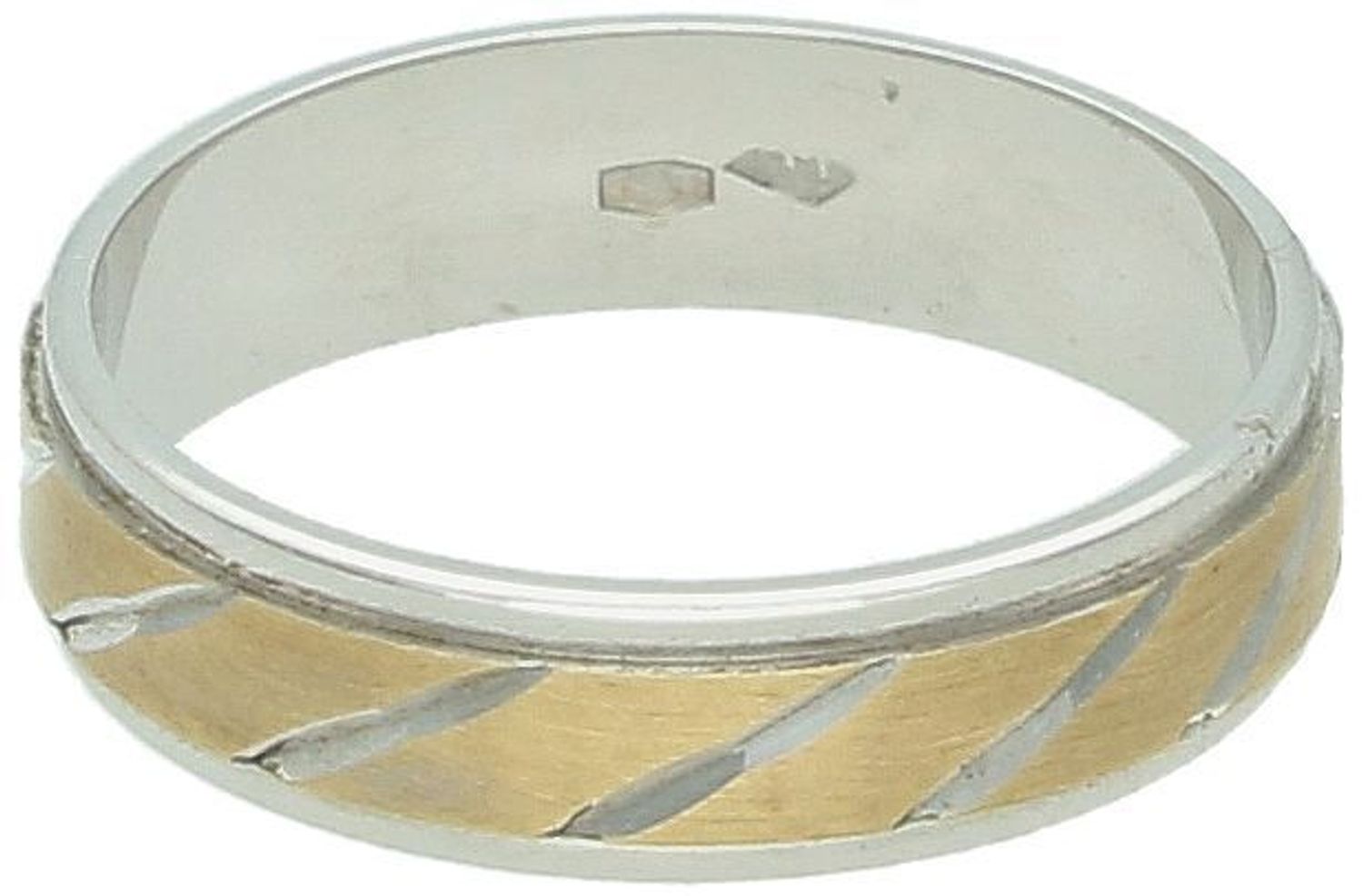 Złota obrączka ślubna - płaska 5mm z grawerem ukośnych linii  Rozmiar 16.jpg